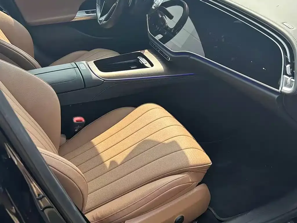 Mercedes-Benz E-Class New Energy — фото 3