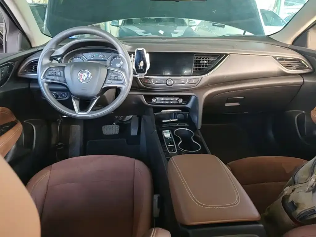 Buick Regal — фото 10