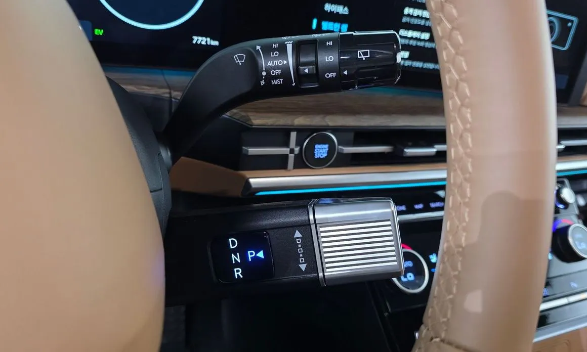 Hyundai Santafe — фото 2