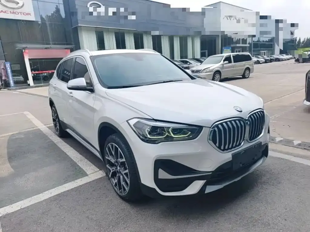 BMW X1 — фото 3