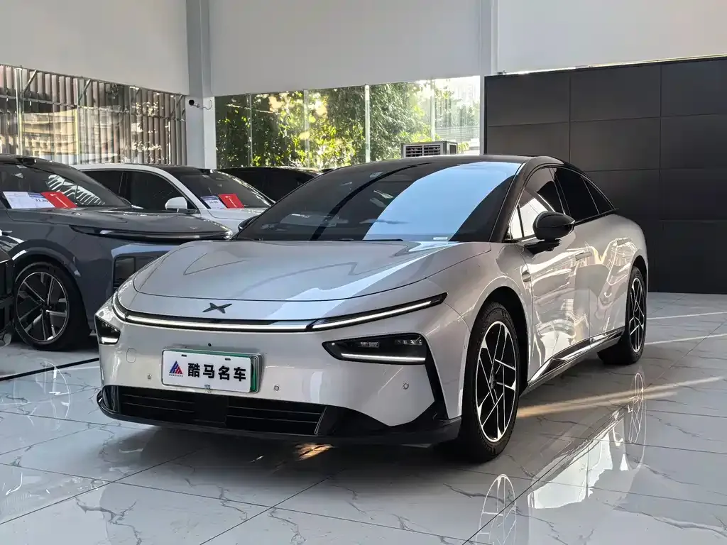 XPeng P7+ — фото 1