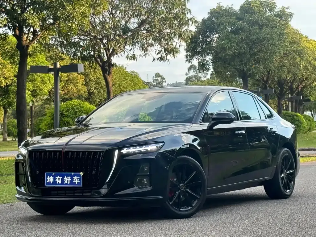 Hongqi H5 — фото 1
