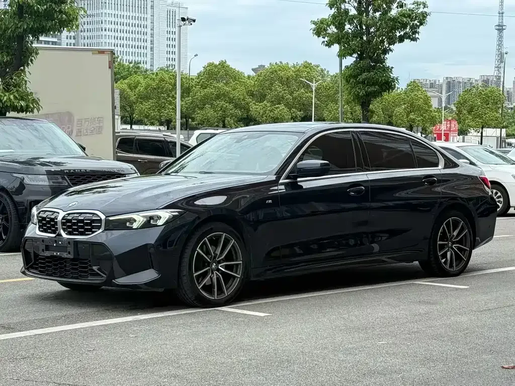 BMW 3 Series — фото 1