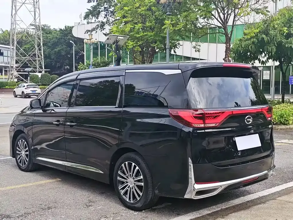 GAC Motor Trumpchi M8 — фото 7