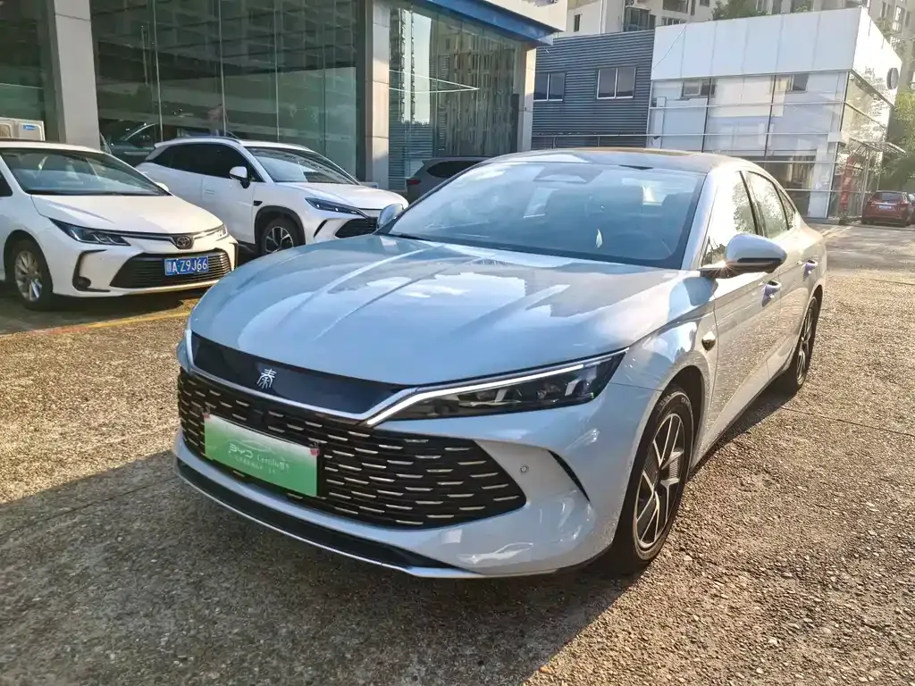 BYD Qin L — фото 1