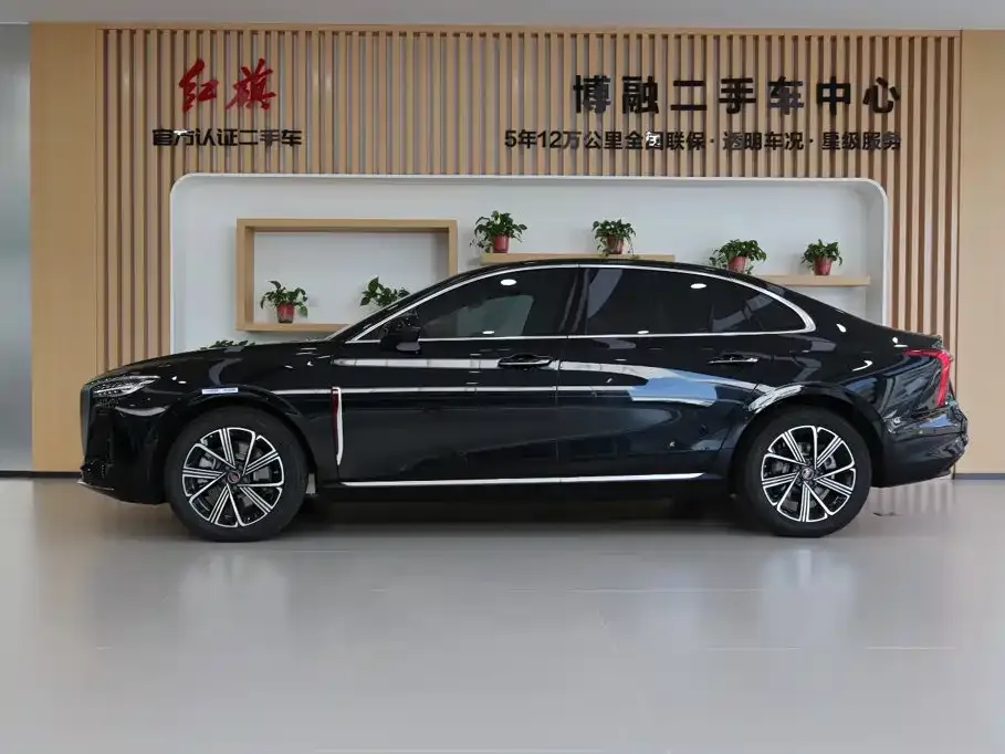 Hongqi H5 PHEV — фото 3