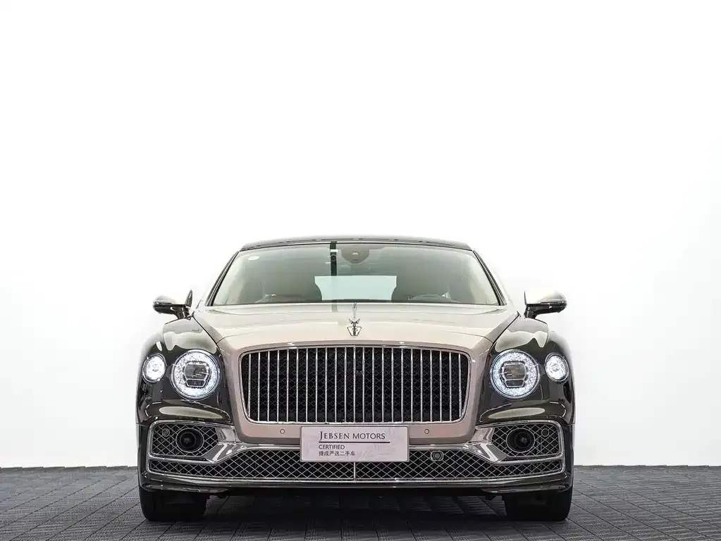 Bentley Flying Spur — фото 6