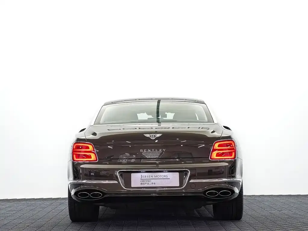 Bentley Flying Spur — фото 5
