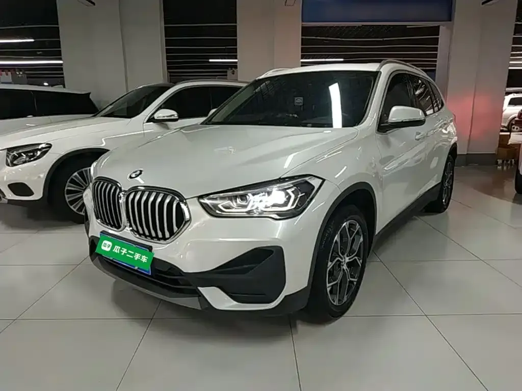 BMW X1 — фото 5
