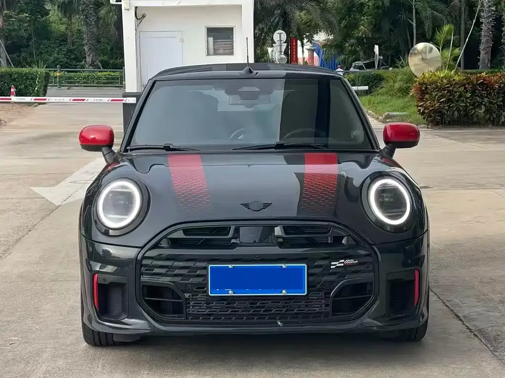 MINI JCW (John Cooper Works) — фото 4