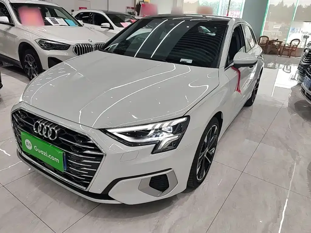 Audi A3 — фото 1