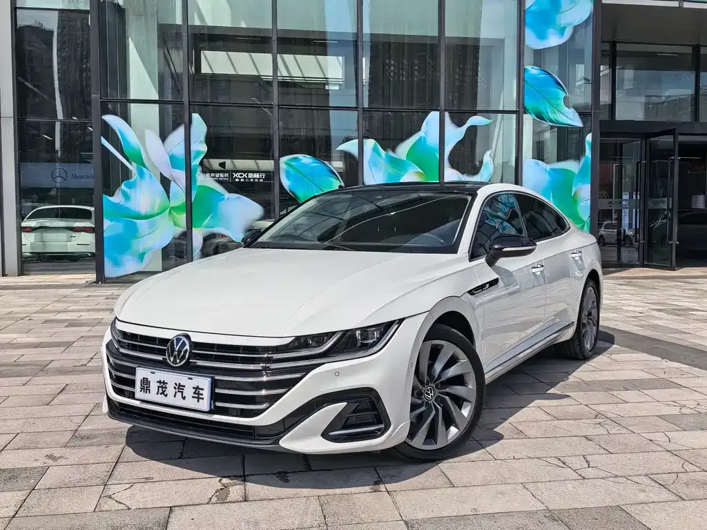 Volkswagen CC — фото 1