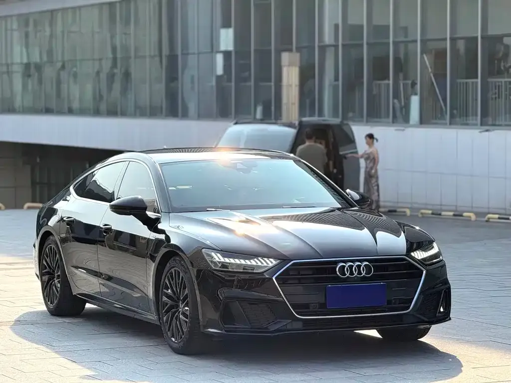 Audi A7 — фото 5