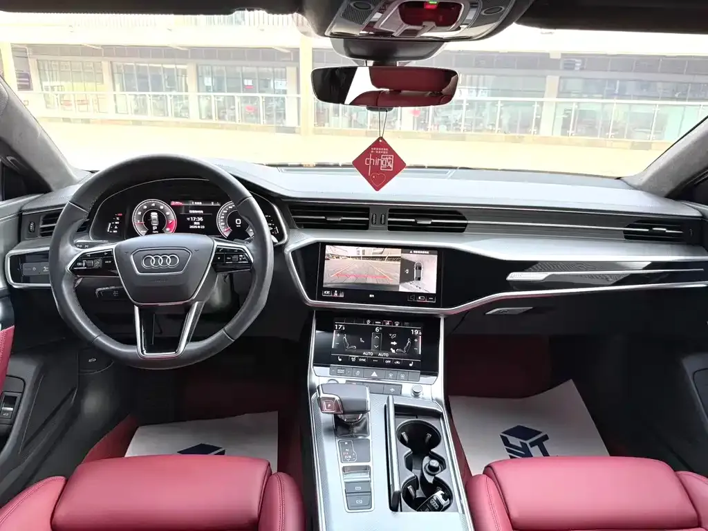 Audi A7 — фото 7