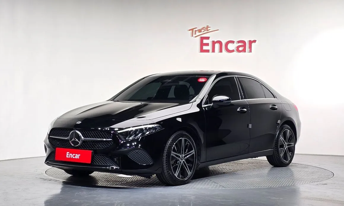 Mercedes-Benz A-Class — фото 1