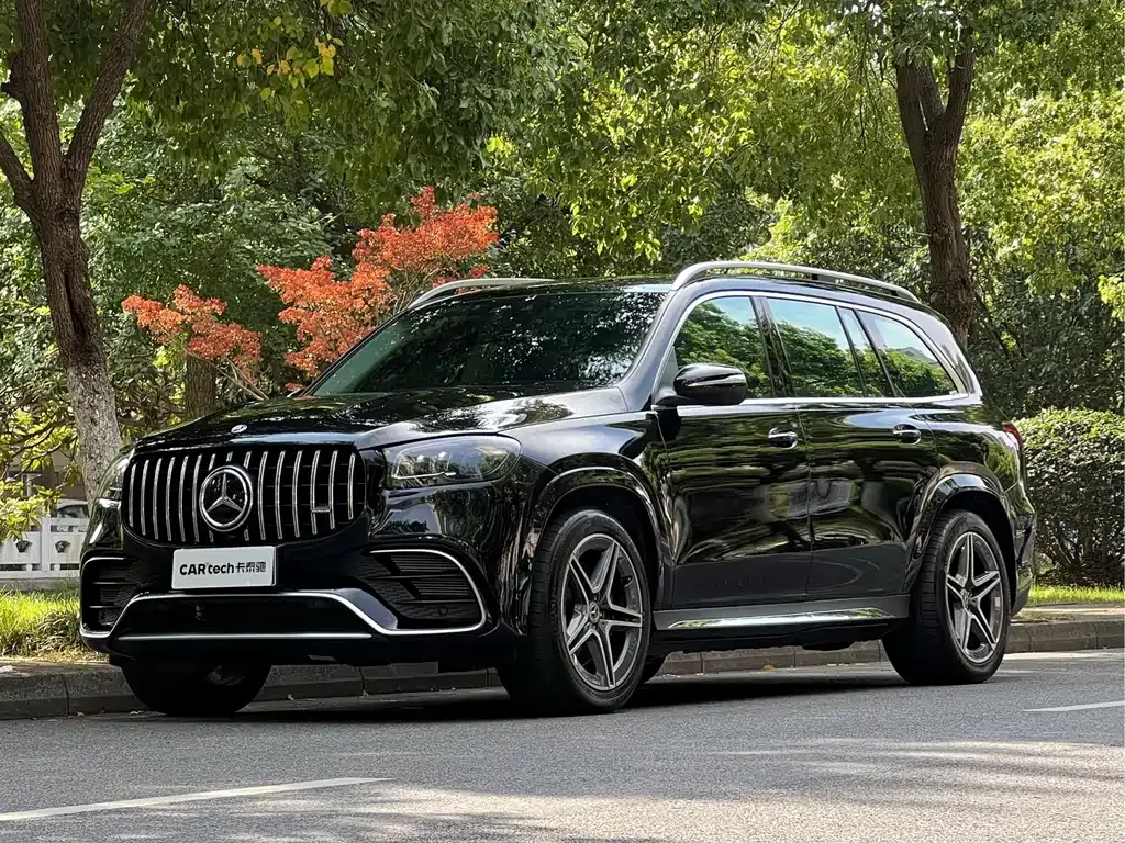 Mercedes-Benz GLS — фото 1