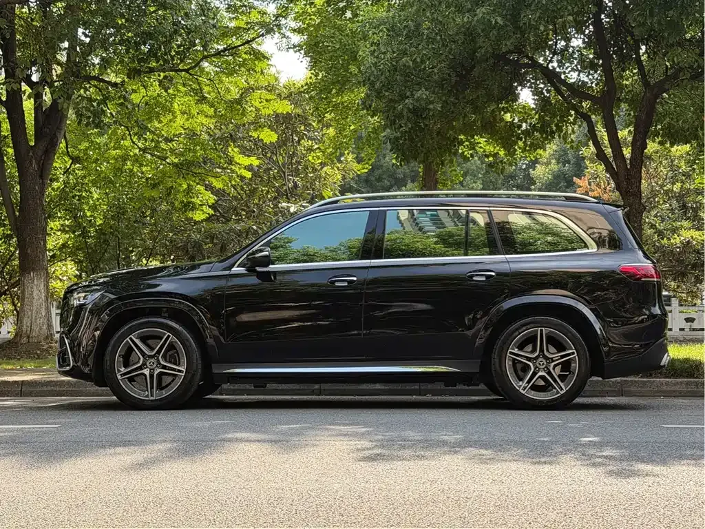 Mercedes-Benz GLS — фото 2