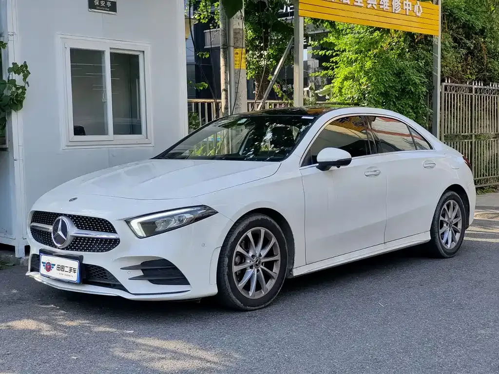 Mercedes-Benz A-Class — фото 1