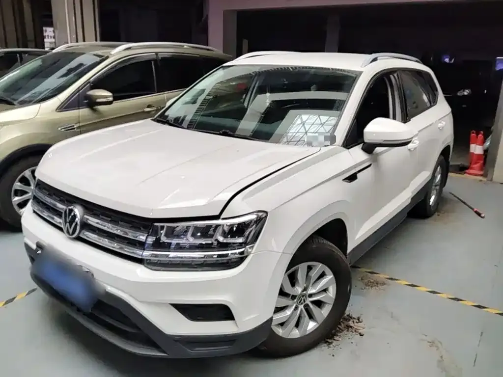 Volkswagen Tharu — фото 4