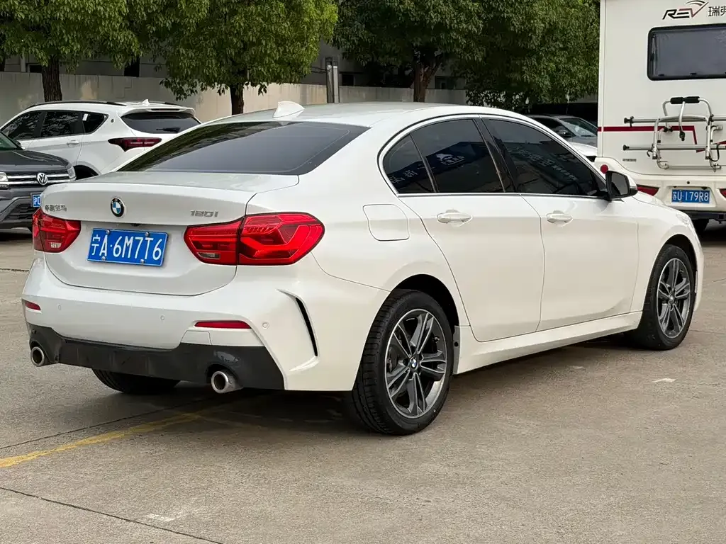 BMW 1 Series — фото 2