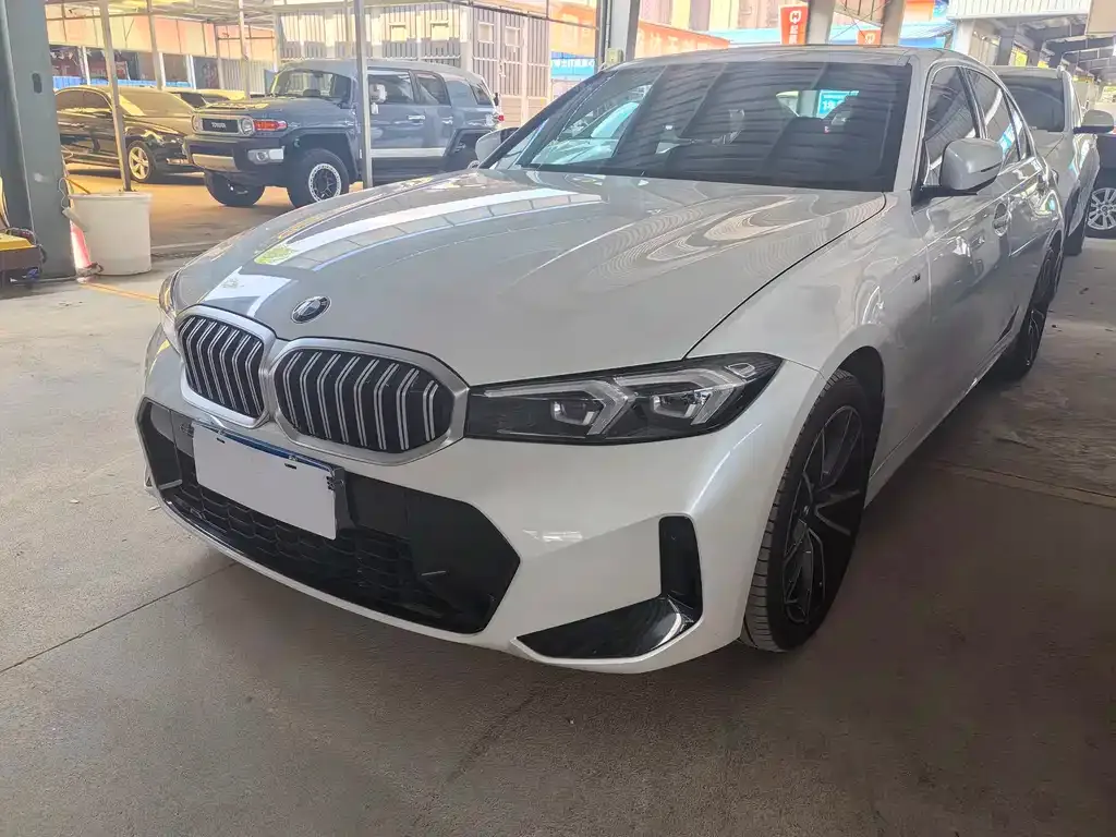 BMW 3 Series — фото 1