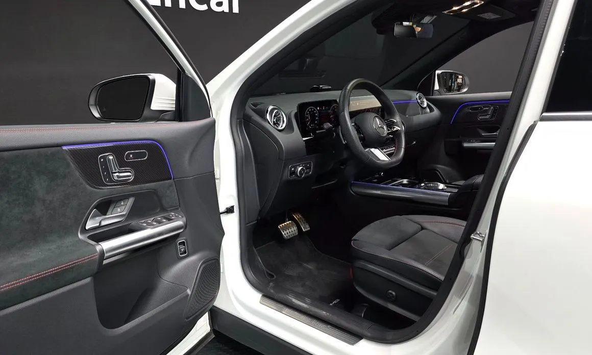 Mercedes-Benz GLA-Class — фото 6