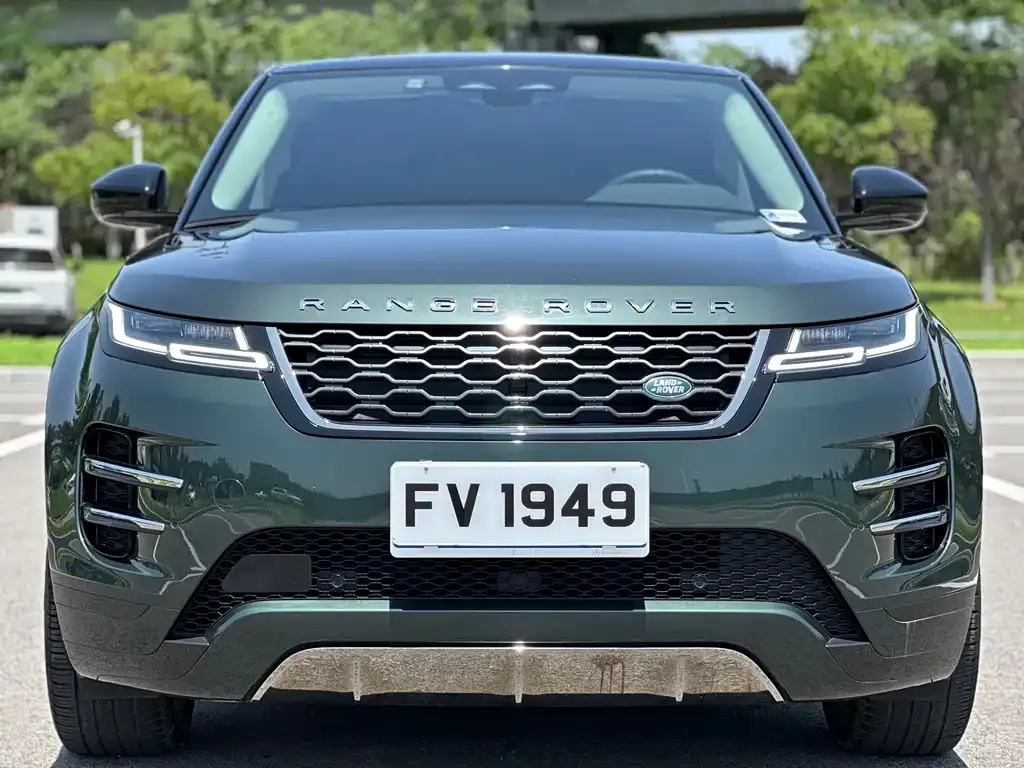 Land Rover Evoque — фото 1