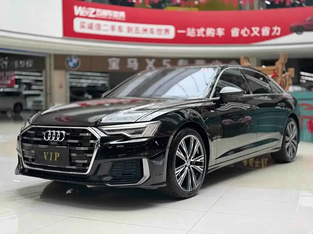 Audi A6L — фото 1