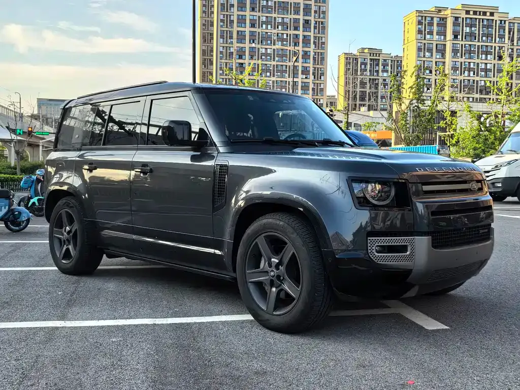 Land Rover Defender — фото 10