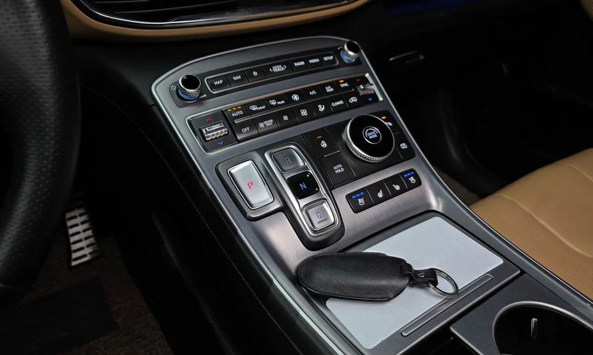 Hyundai Santafe — фото 4