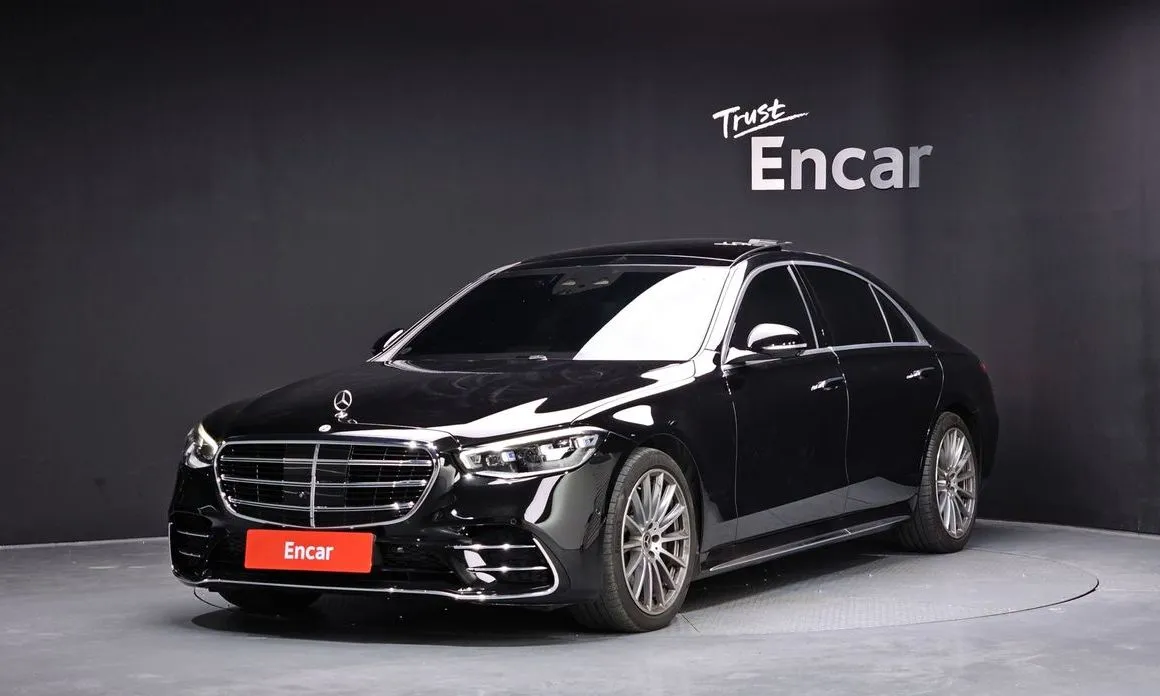 Mercedes-Benz S-Class — фото 1