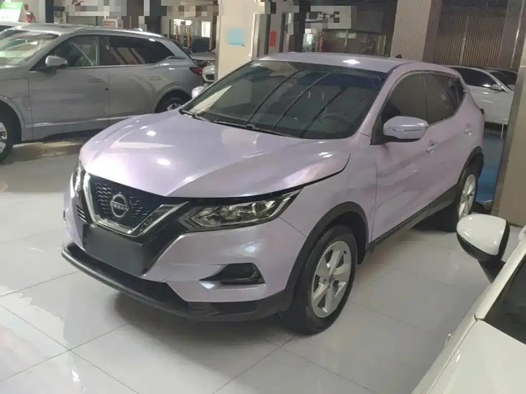 Nissan Qashqai — фото 1