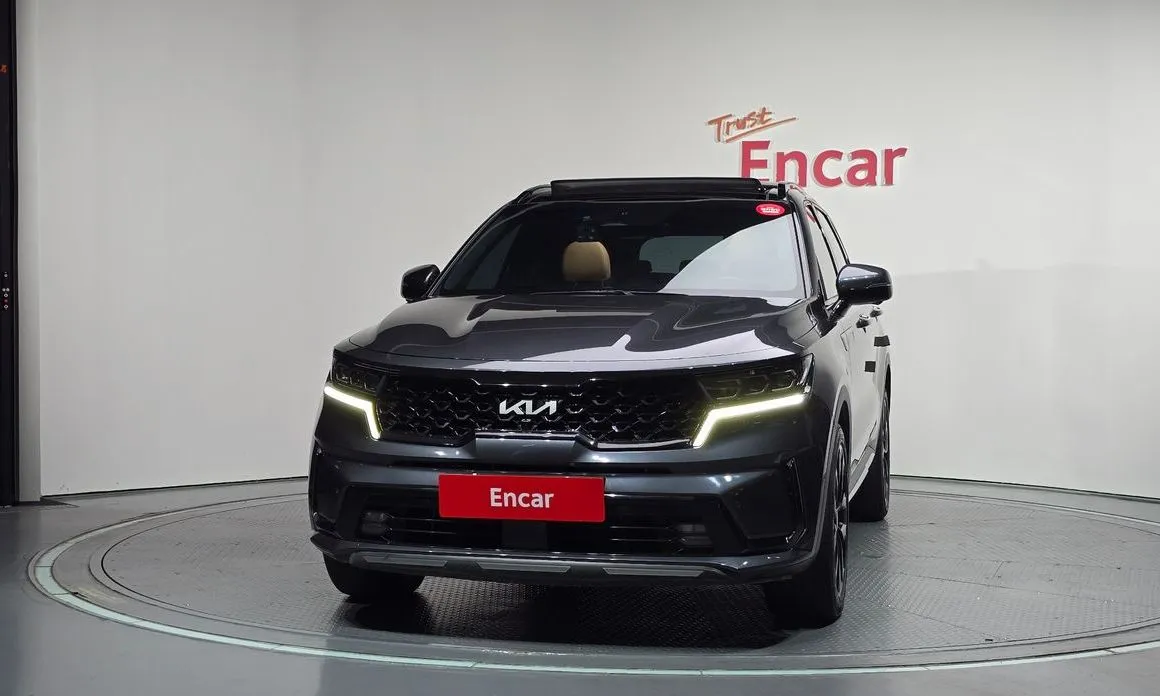 Kia Sorento — фото 6