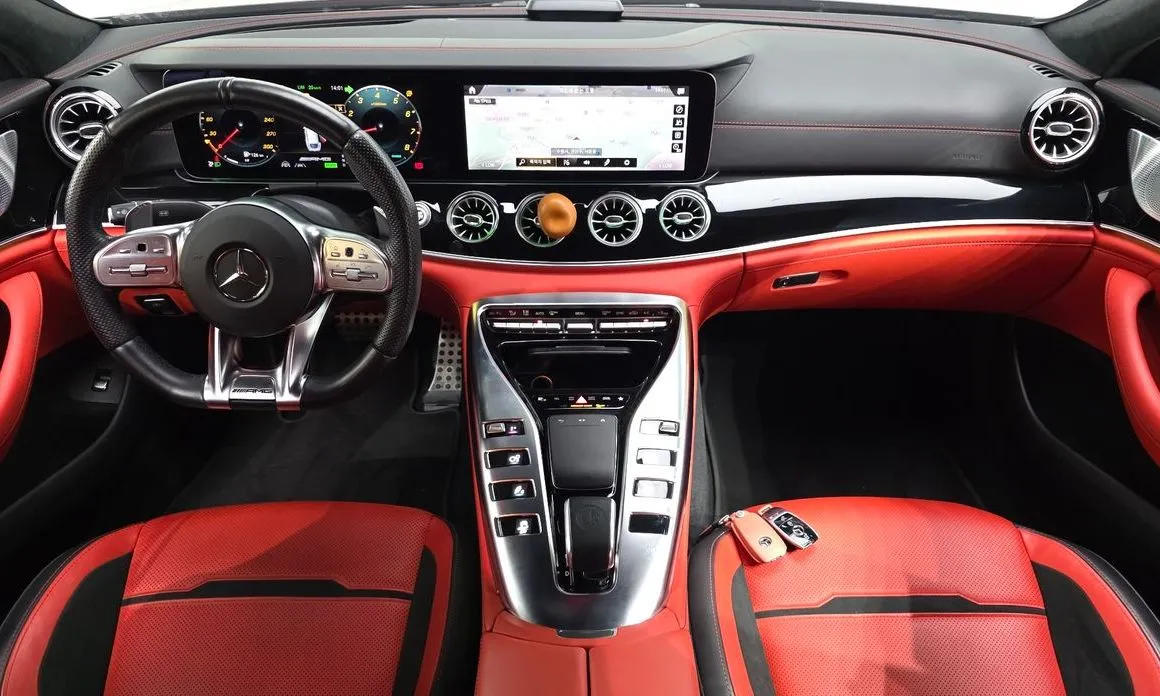 Mercedes-Benz AMG GT — фото 6