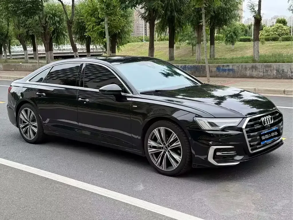 Audi A6L — фото 7