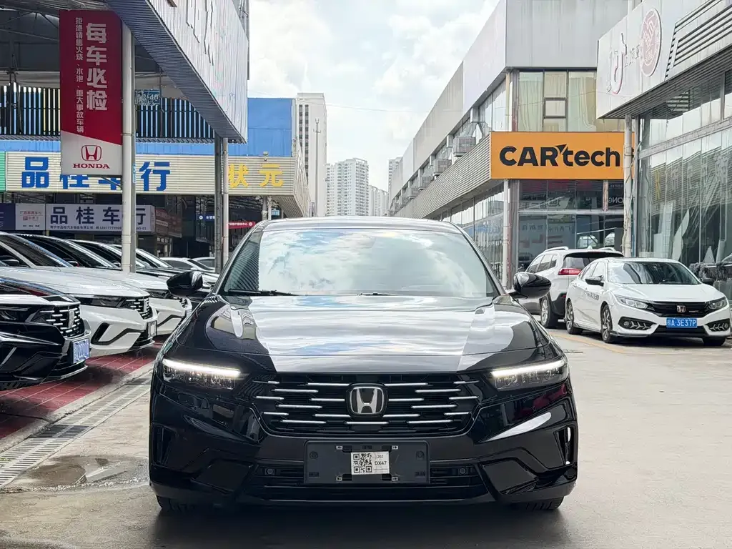 Honda Accord — фото 5