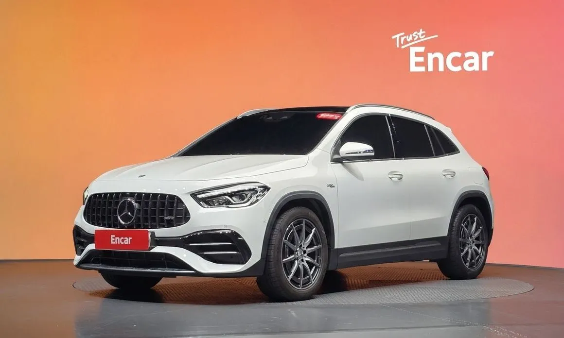 Mercedes-Benz GLA-Class — фото 1