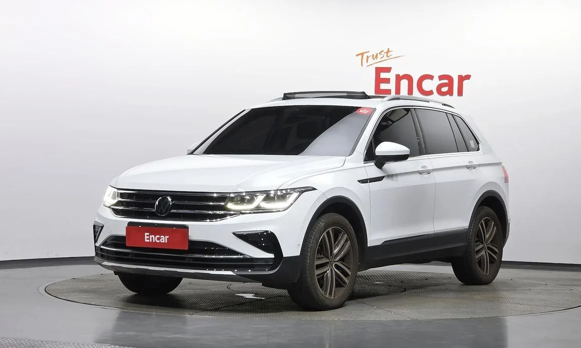 Volkswagen Tiguan — фото 1