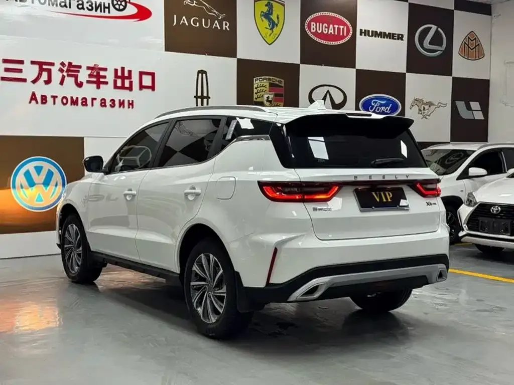 Geely Vision X6 — фото 3
