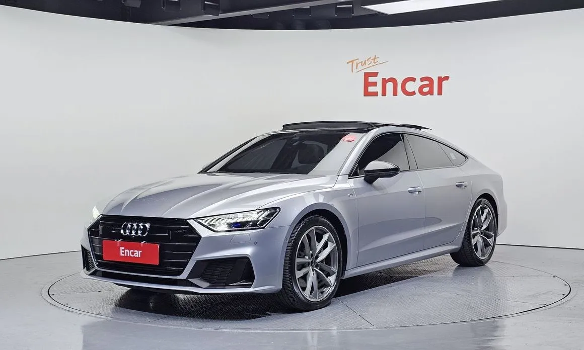 Audi A7 — фото 1