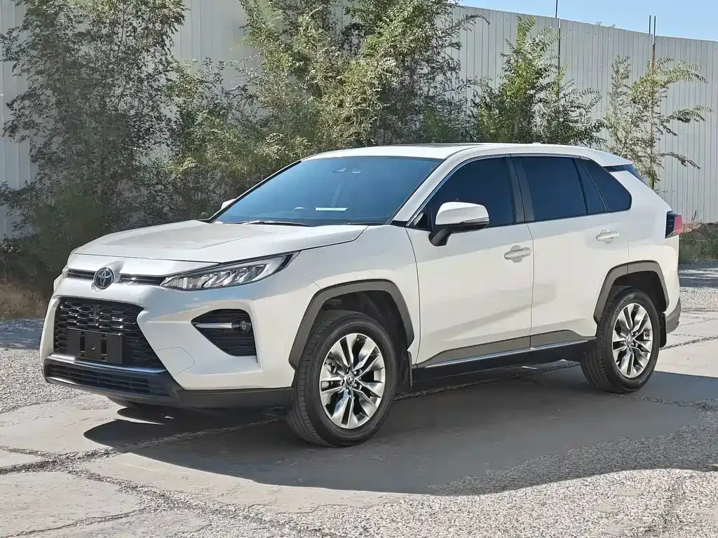 Toyota Wildlander — фото 1