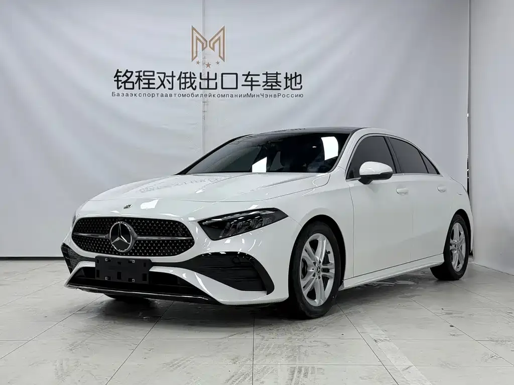 Mercedes-Benz A-Class — фото 1