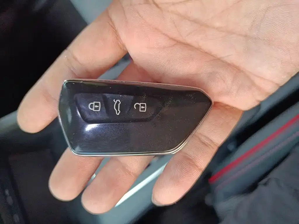 Volkswagen Golf GTI — фото 4