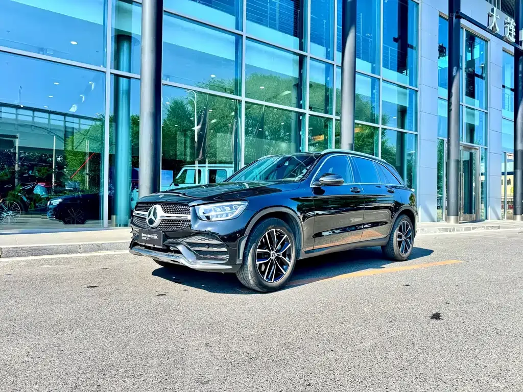 Mercedes-Benz GLC — фото 1