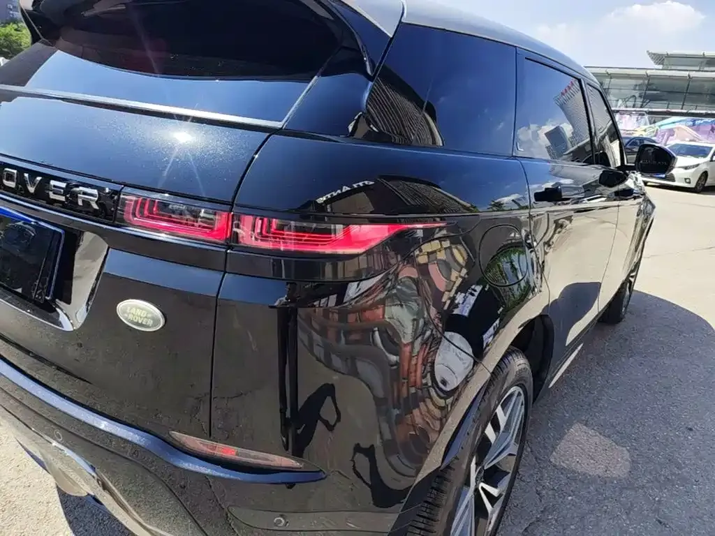 Land Rover Evoque — фото 5