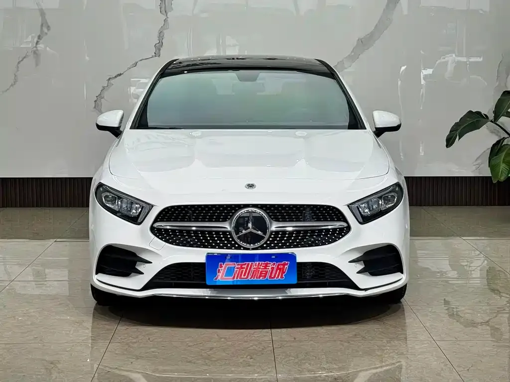 Mercedes-Benz A-Class — фото 8