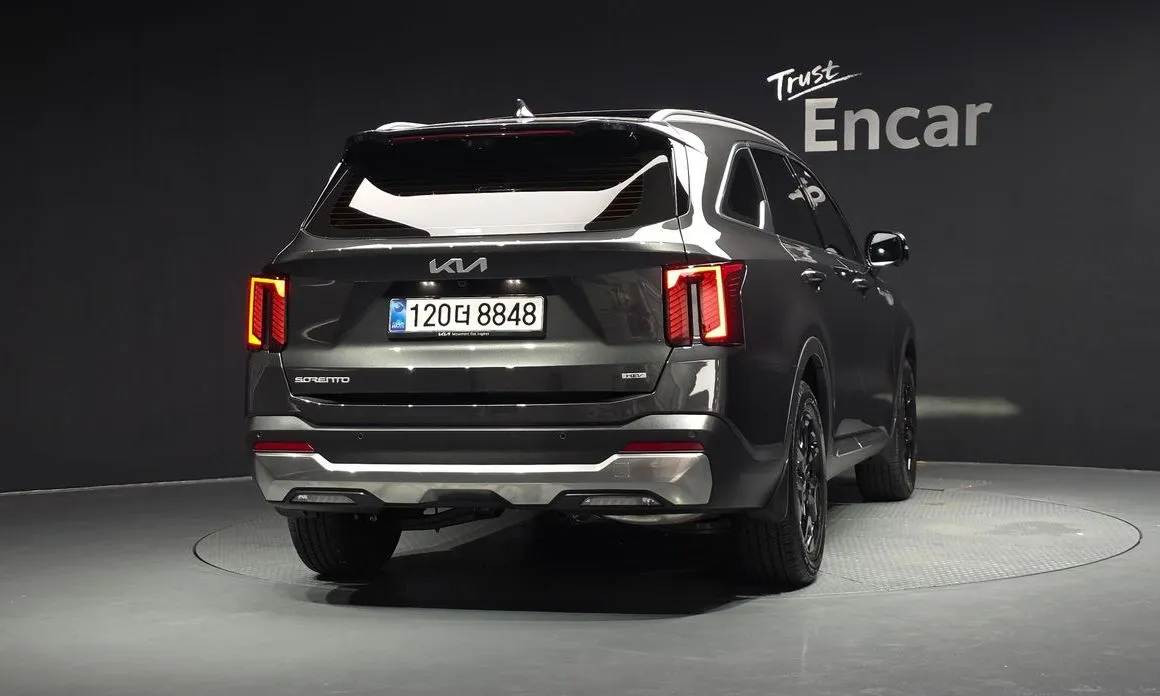 Kia Sorento — фото 6