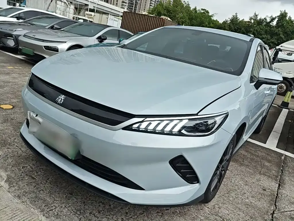 BYD Qin PLUS — фото 8