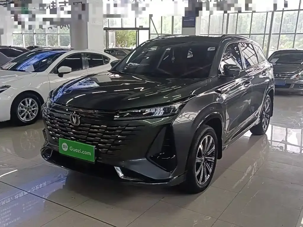 Changan CS75 PLUS — фото 1