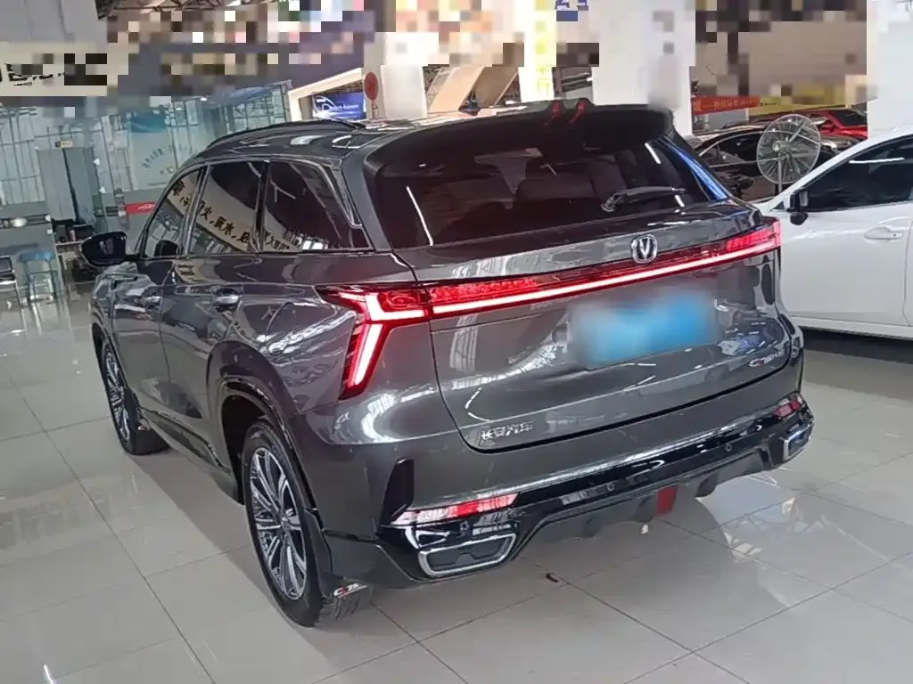Changan CS75 PLUS — фото 4
